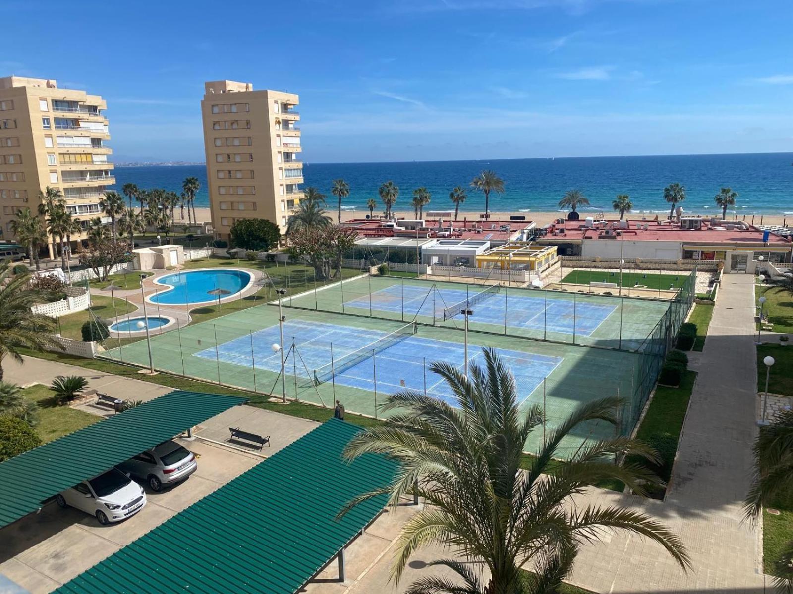 Aeropuerto El Altet Apartment *